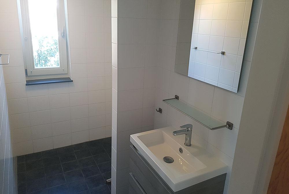 Badkamer, Tusken de Marren