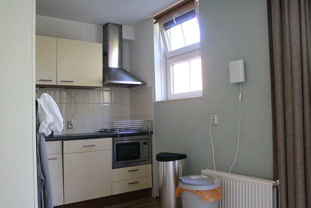 Keuken in het huisje, Landal De Hellendoornse Berg