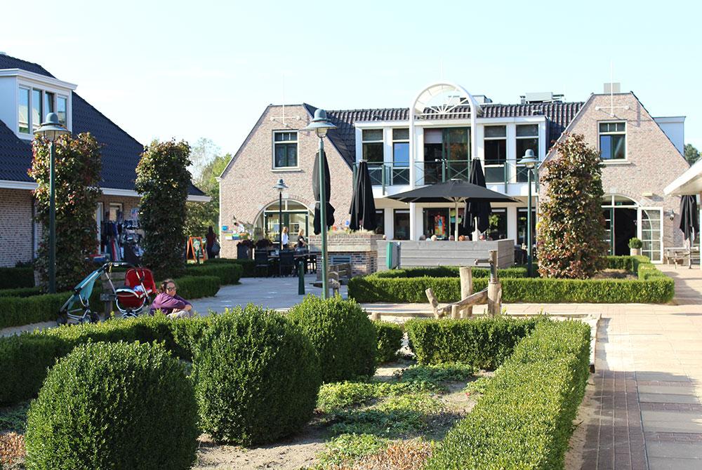 Hoofdgebouw, Landal Landgoed De Hellendoornse Berg