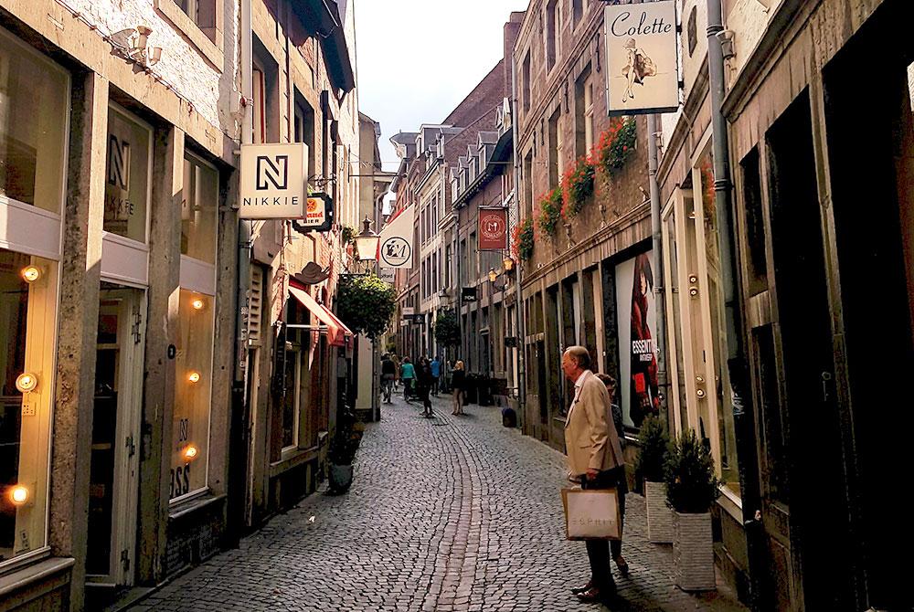 Shoppen Maastricht, Landal Reevallis