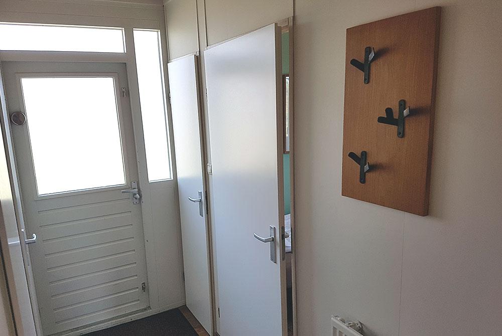 De hal van de bungalow, Landal Sluftervallei