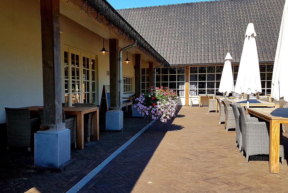 Terras Restaurant De Hazelaer