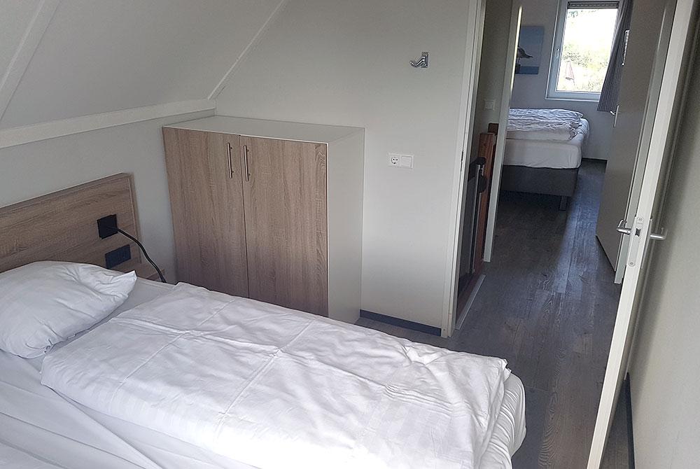 Slaapkamer in de villa, Landal Strand Resort Ouddorp Duin