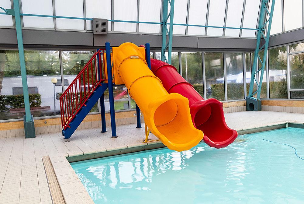Glijbanen in het kinderbad, Vakantiepark Ackersate