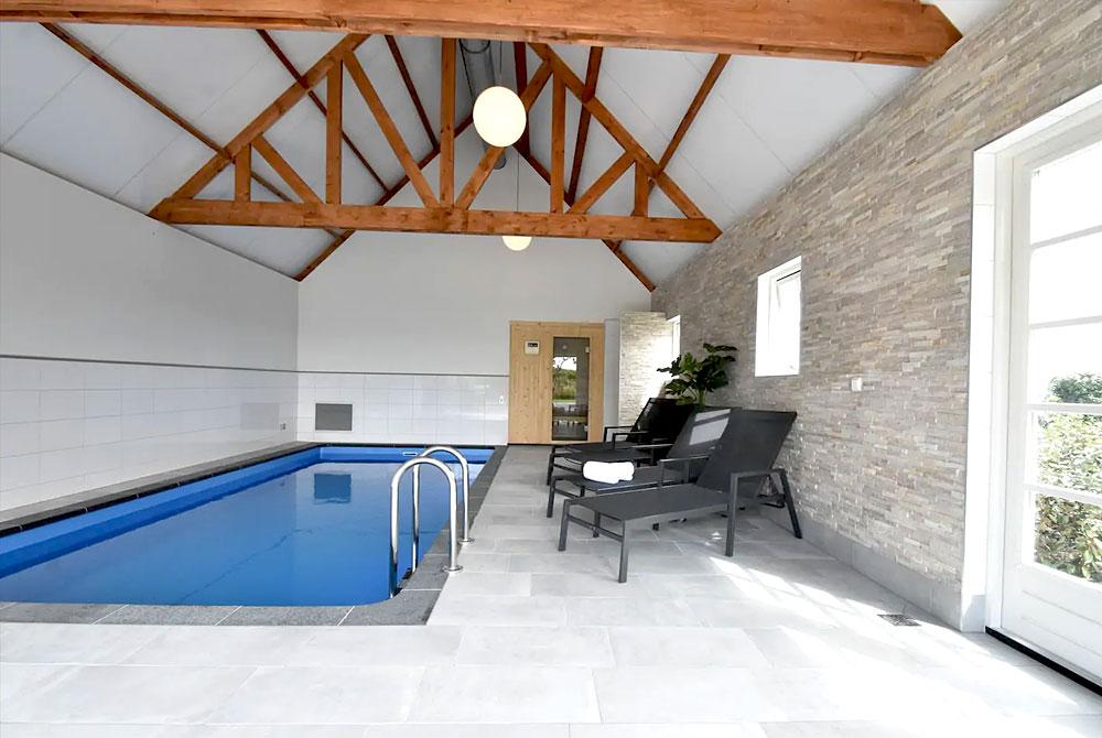 Villa met zwembad