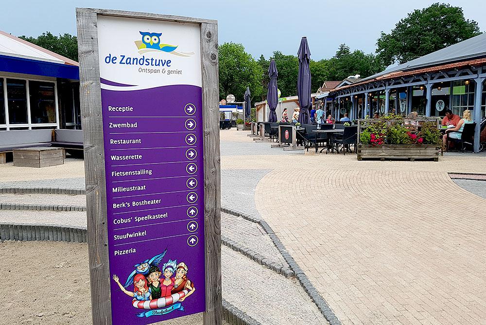 Stuufplein, Kampeerdorp de Zandstuve