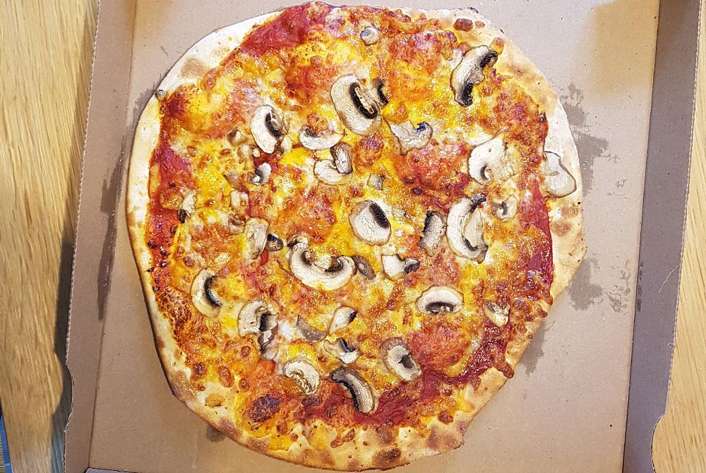 Pizza, Kampeerdorp de Zandstuve