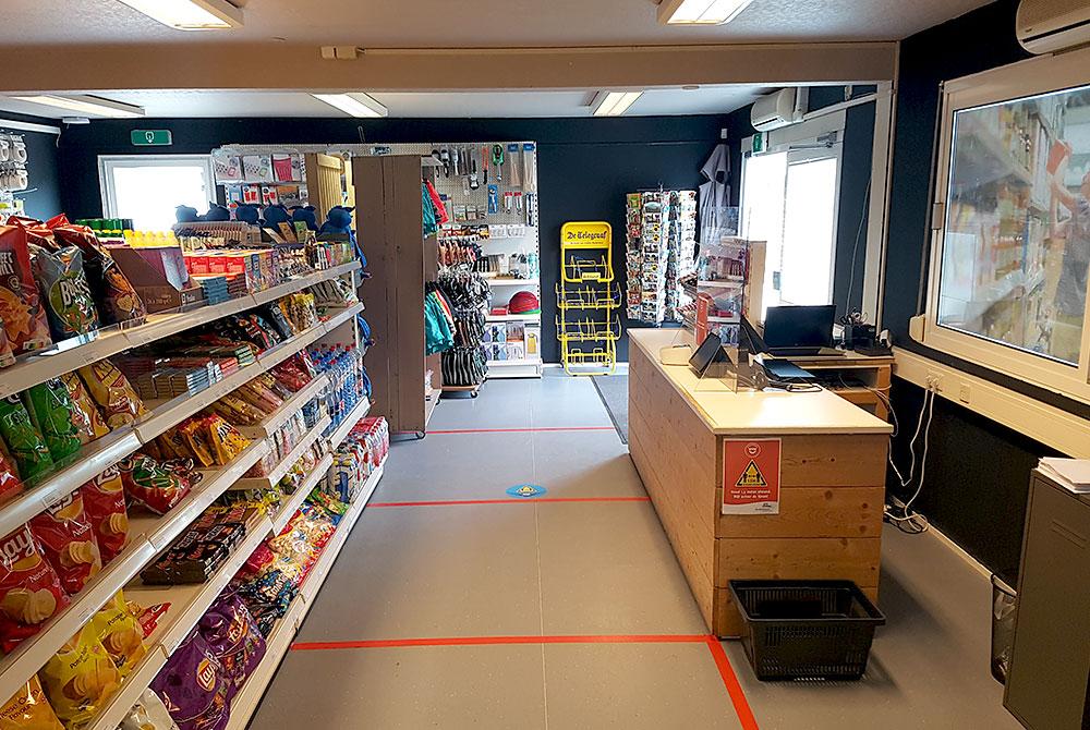 Supermarkt, Kampeerdorp de Zandstuve