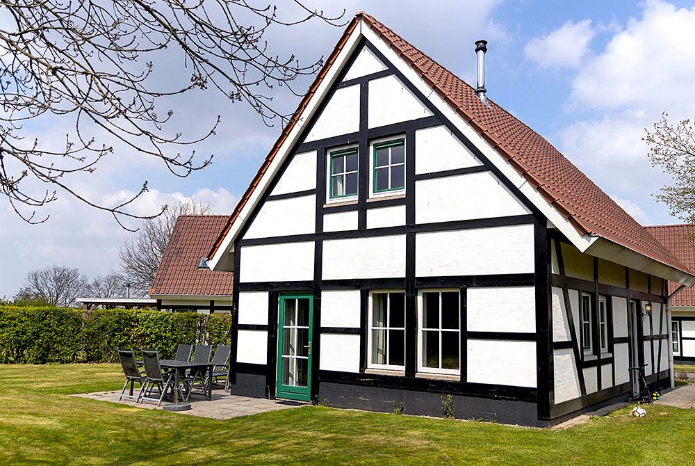 Villa met tuin en terras, Landal Kasteeldomein De Cauberg