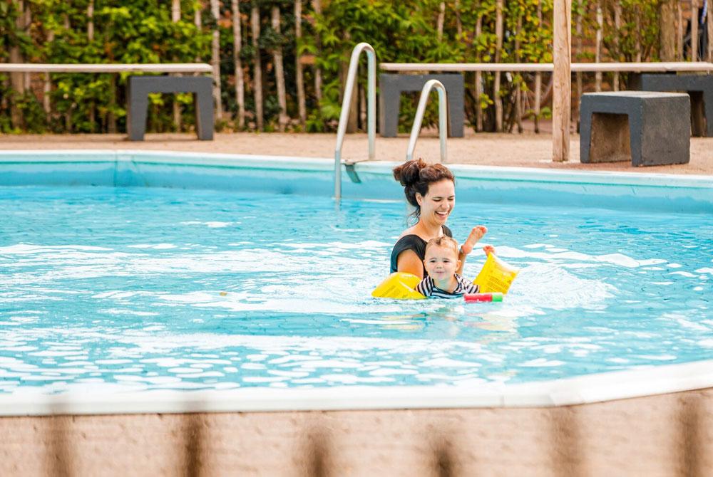 zwembad, Landal Marina Resort Well