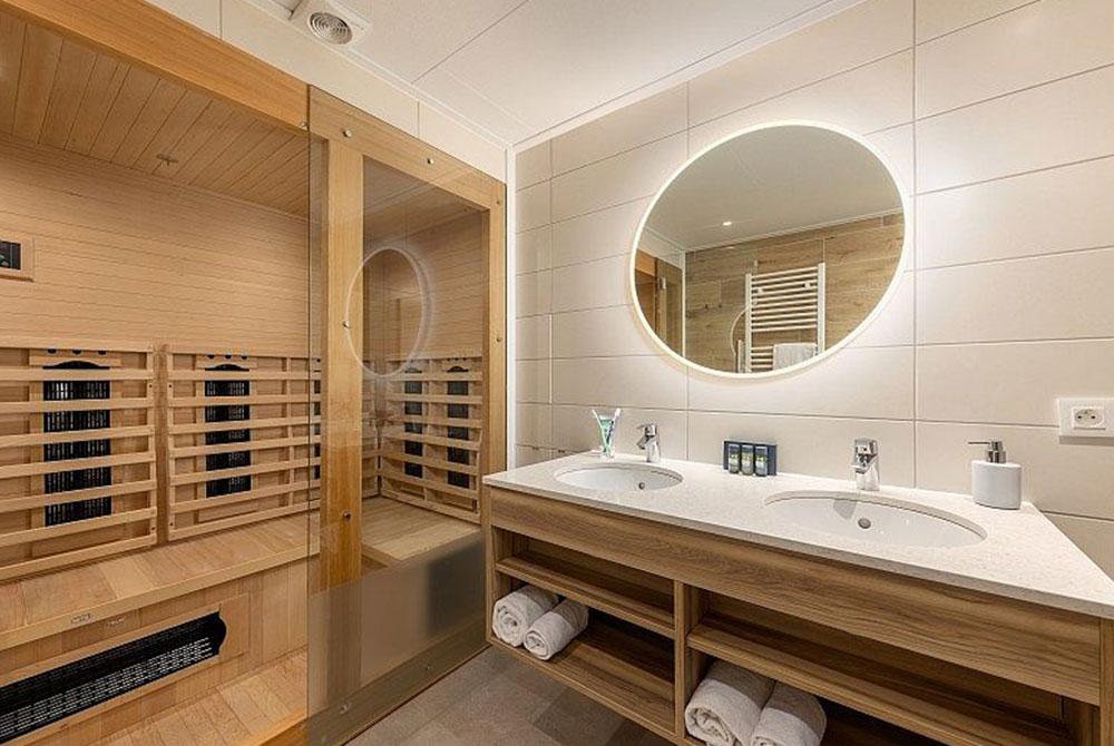 Vernieuwde badkamer VIP cottage, De Vossemeren