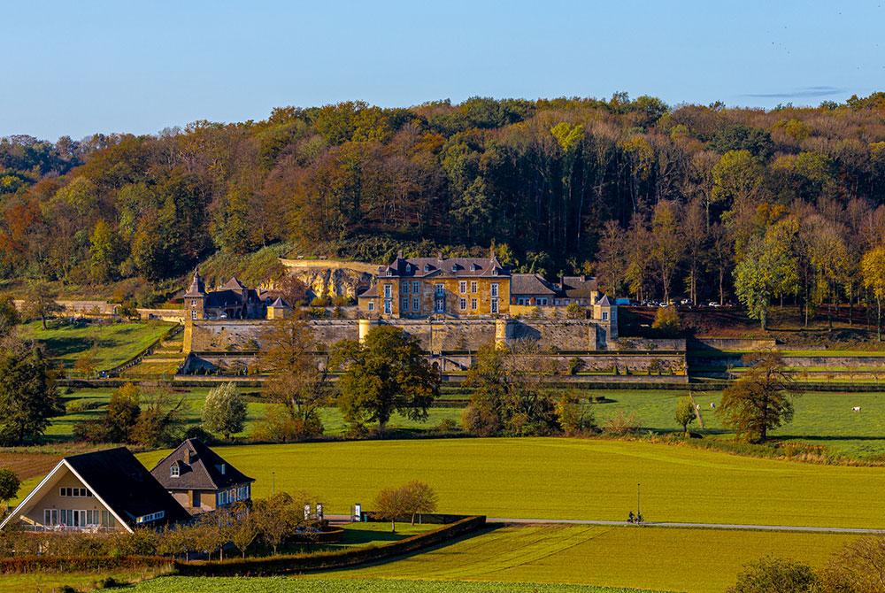 Château Neercanne, fietsroutes Zuid-Limburg