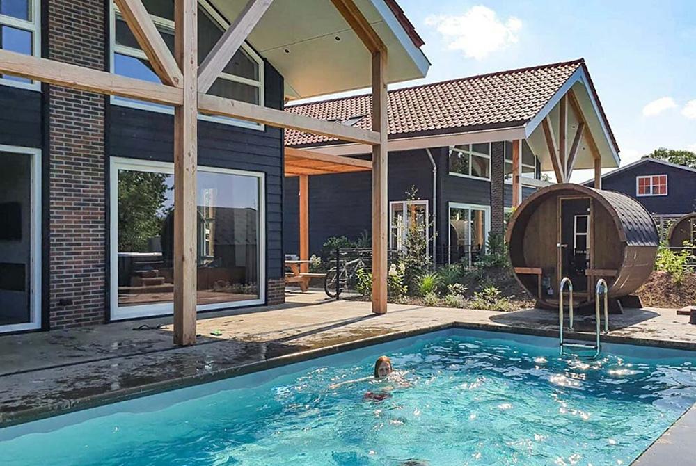 Villa met zwembad