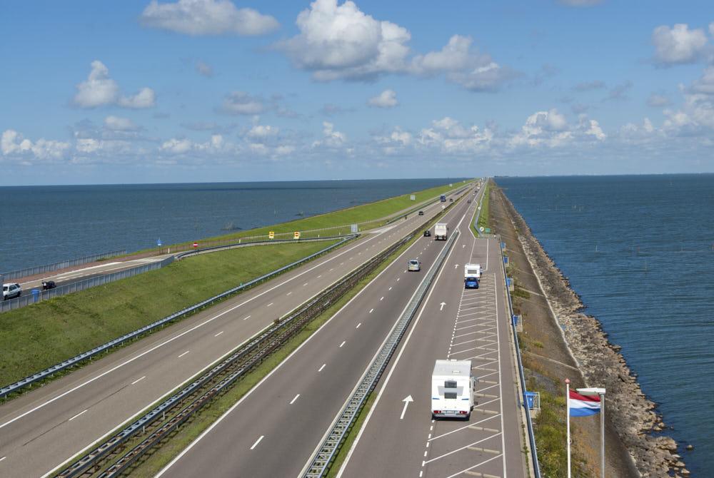 Afsluitdijk, vakantie Nederland