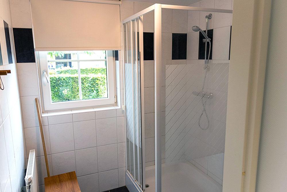 Badkamer in de bungalow, Landal Orveltermarke