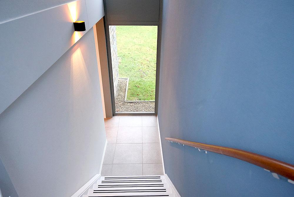 Trap naar bovenverdieping van de villa, Dormio Resort Maastricht