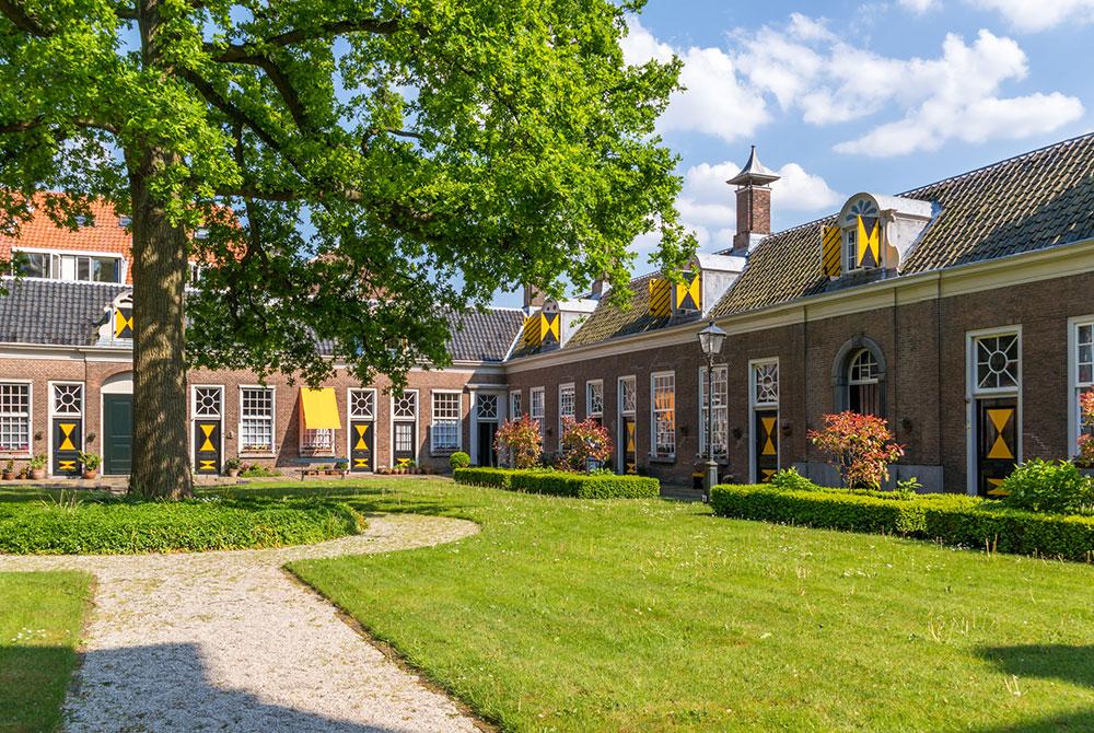 Hofje in Haarlem, wat te doen stedentrip Haarlem