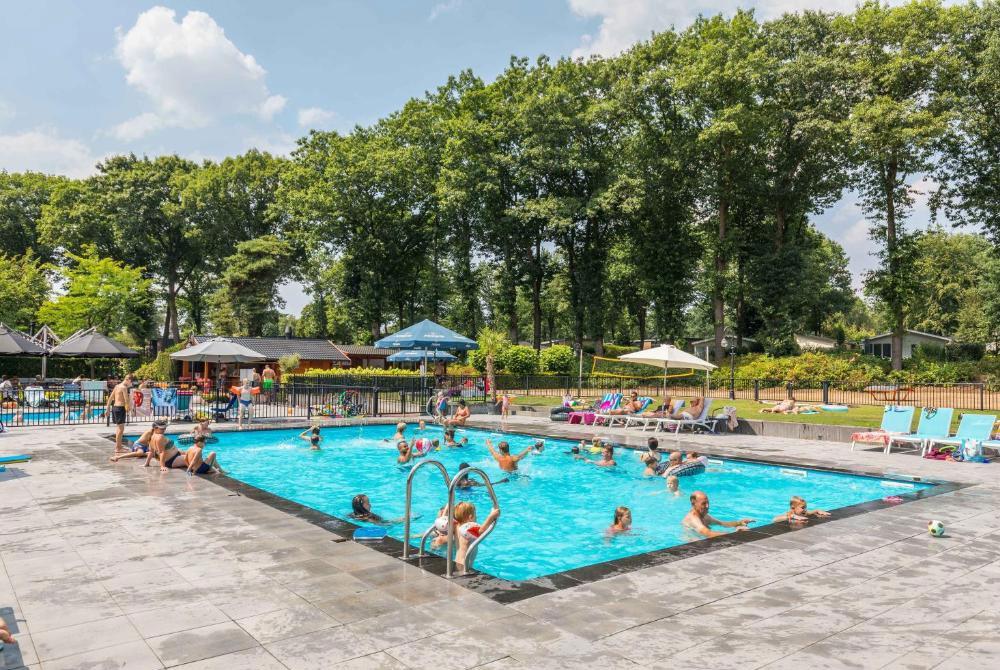 Landgoed De Scheleberg buitenzwembad