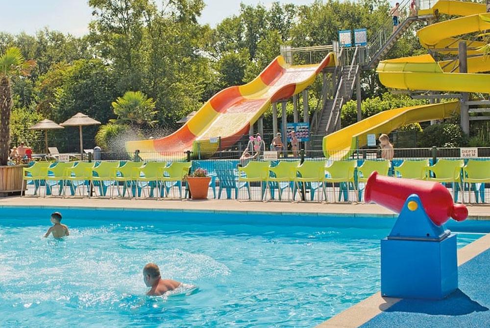 Vakantiepark de Kleine Wolf buitenzwembad