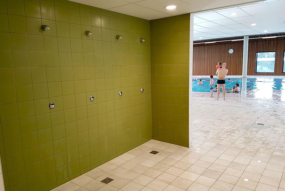 Douches in het zwembad, Landal De Reeuwijkse Plassen review