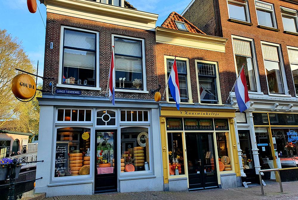 Kaaswinkeltje in Gouda, Landal De Reeuwijkse Plassen review