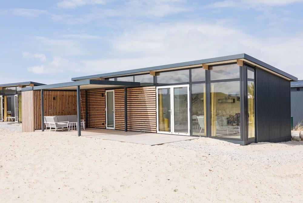 Duinlodge Ameland, Luxe vakantiehuis aan zee