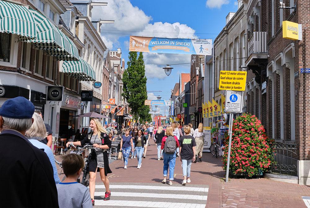 Winkelen en restaurants in Sneek