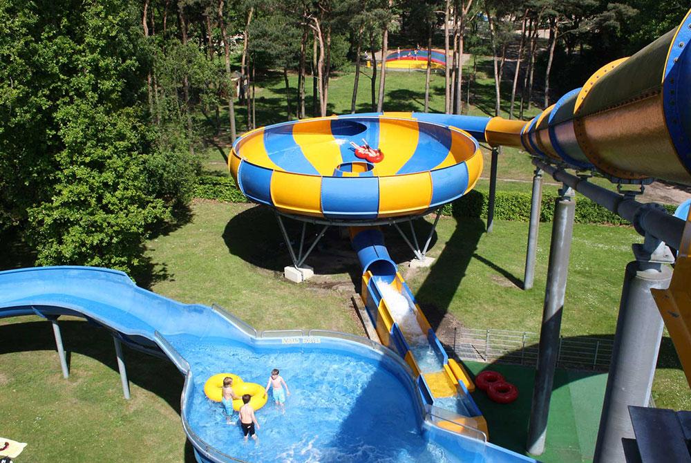 Molecaten Park Bosbad Hoeven, vakantiepark met mooiste zwembad