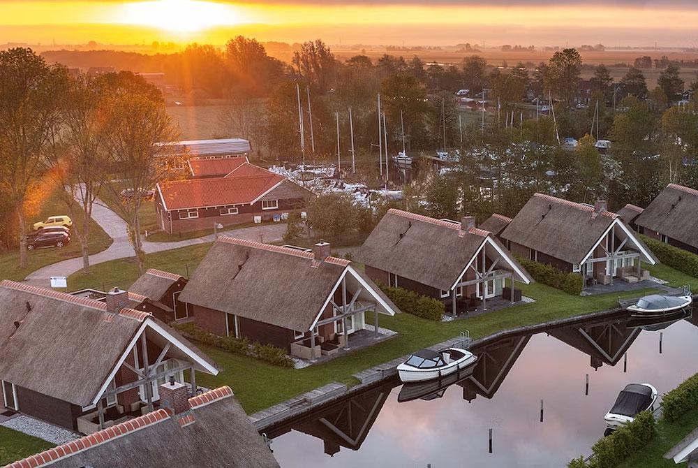 Watervilla, luxe vakantiehuis Friesland