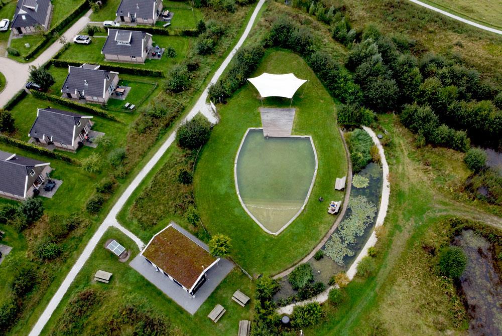 Natuurbad zwembad Landal Orveltermarke