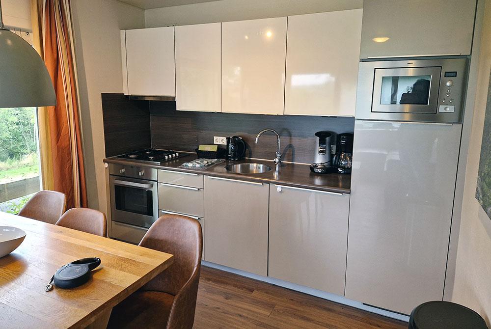 Keuken in de bungalow, Landal Wirfttal review