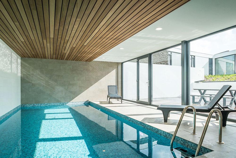 Villa met zwembad, wellness huisje