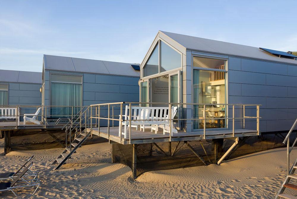 Strandhuisje Julianadorp, bijzonder overnachten Nederland