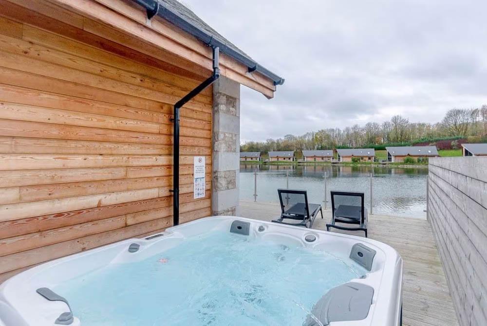 Jacuzzi, Landal Lake District