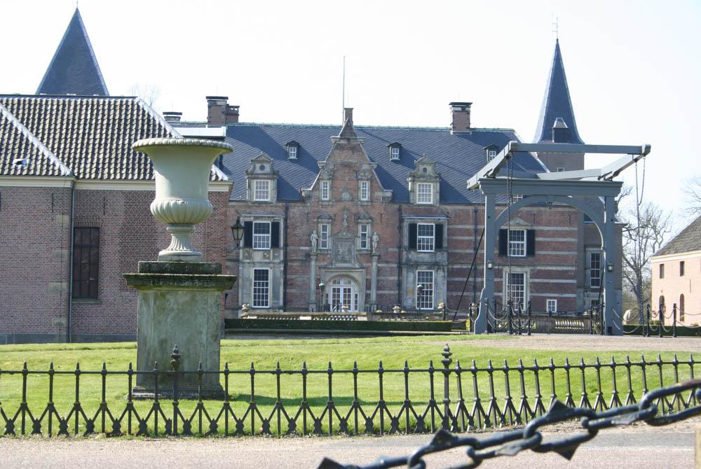 Kasteel, Villapark Eureka