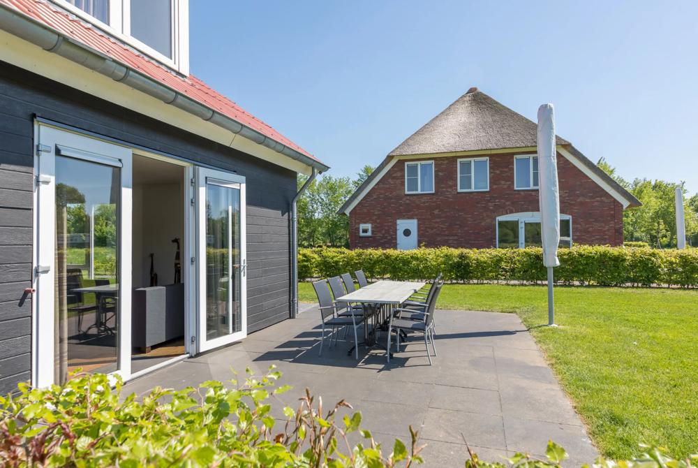 Villapark De Weerribben, vakantiehuis 16 personen