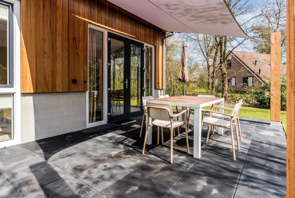 Nieuwe 6-persoons bungalow op Landal Twenhaarsveld