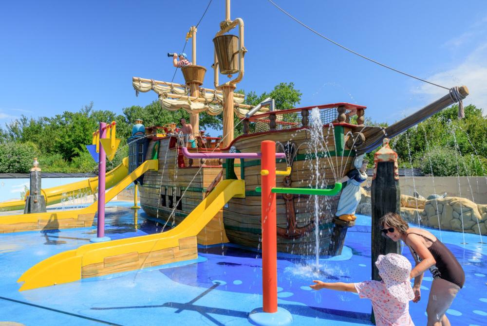 Vakantiepark de Meerpaal, vakantiepark zeeland met zwembad 