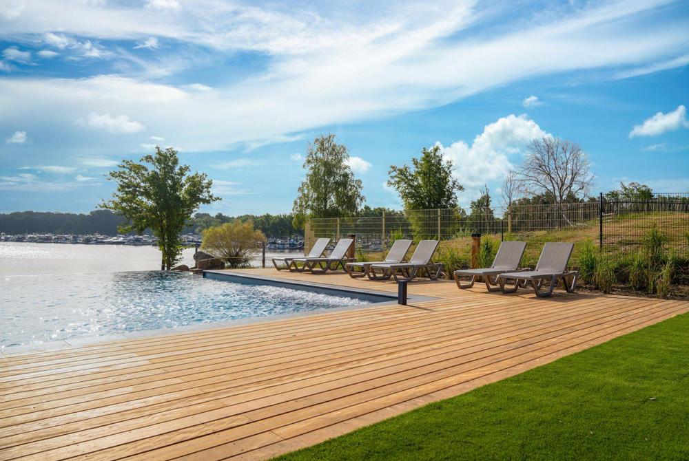 Nieuwe openluchtzwembad, Landal Marina Resort Well