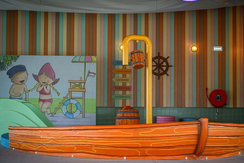 Zwembad, Familie Resort Molenwaard