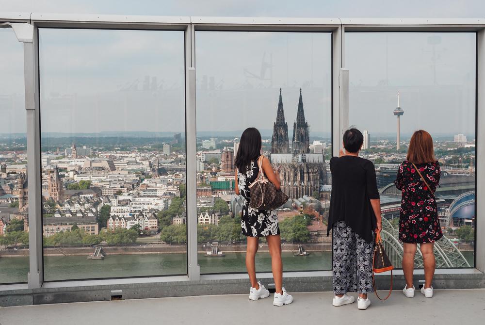 K&ouml;lnTriangle, stedentrip Keulen