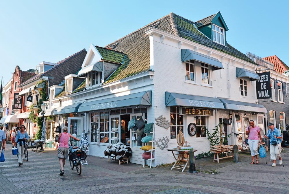 Den Burg, kinderuitjes op Texel