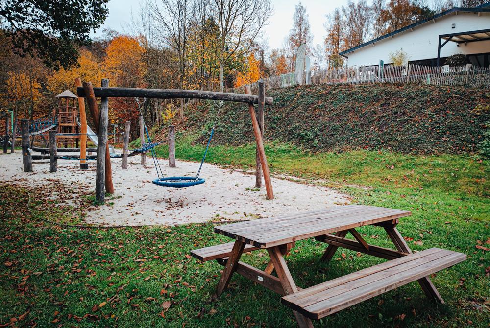 Speeltuin bij restaurant, Landal Namur Nature