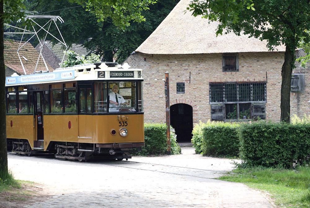 Tram in het Nederlands Openluchtmuseum